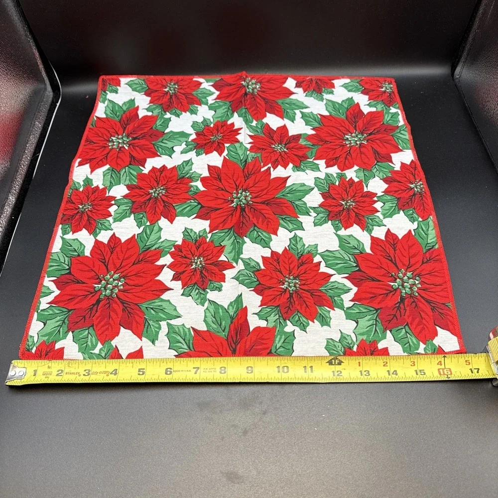 Set Of 4 Napkins Christmas Poinsetta‎ 17